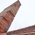 Jak naprawić uszkodzony komin?